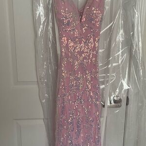 Elegant Pink Sequin Evening Dress
